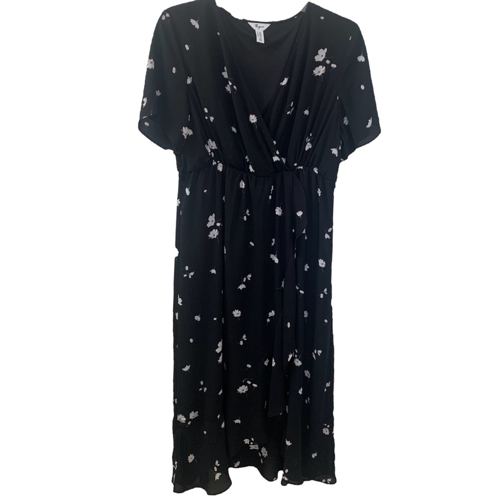 Thyme Maternity Floral Midi Dress
